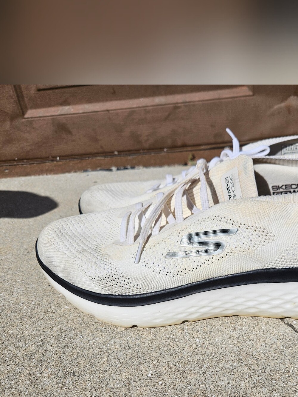 Skechers Men's Slip-Ins GO WALK Hyper Burst Walking Shoes White Size 14